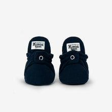Laden Sie das Bild in den Galerie-Viewer, Booties Fleece Gripper Navy Blue