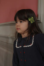 Laden Sie das Bild in den Galerie-Viewer, Emmy Bluse Dark Navy