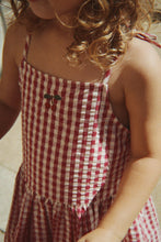 Laden Sie das Bild in den Galerie-Viewer, Isotta Trägerkleid Raspberry Check