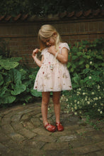 Laden Sie das Bild in den Galerie-Viewer, Odette Kleid Estella Pailletten