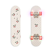 Laden Sie das Bild in den Galerie-Viewer, Skateboard Navy Dot