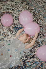 Laden Sie das Bild in den Galerie-Viewer, Starla Stardust Kleid