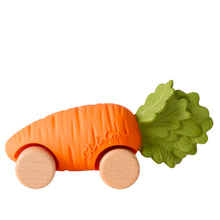 Laden Sie das Bild in den Galerie-Viewer, Cathy the Carrot Baby Auto