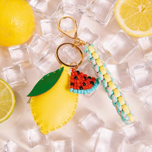 Laden Sie das Bild in den Galerie-Viewer, DIY Set "Anhänger Limonade"