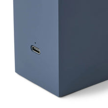 Laden Sie das Bild in den Galerie-Viewer, Hyppolite Tragbare Lampe Indigo Blue