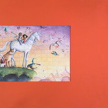 Laden Sie das Bild in den Galerie-Viewer, My Unicorn 350-teiliges Glitter Puzzle