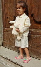 Laden Sie das Bild in den Galerie-Viewer, Ely Shorts red stripe