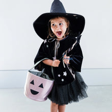 Laden Sie das Bild in den Galerie-Viewer, &quot;Pumpkin Trick or Treat&quot; Halloween Beutel