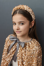 Laden Sie das Bild in den Galerie-Viewer, Goldener Pailletten Cape