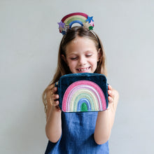 Laden Sie das Bild in den Galerie-Viewer, Radiant Rainbow Kindertasche