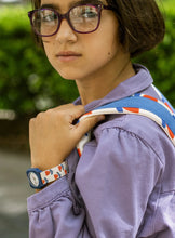 Laden Sie das Bild in den Galerie-Viewer, Kinder Armbanduhr Flowers