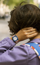 Laden Sie das Bild in den Galerie-Viewer, Kinder Armbanduhr Flowers