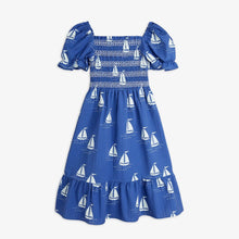 Laden Sie das Bild in den Galerie-Viewer, Sailing Boats Woven Kleid