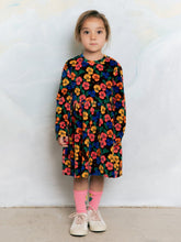 Laden Sie das Bild in den Galerie-Viewer, Violas Velour Kleid