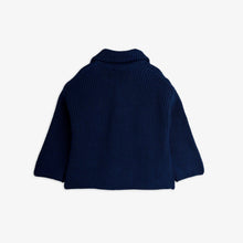 Laden Sie das Bild in den Galerie-Viewer, Panda Chunky Strick Sweater