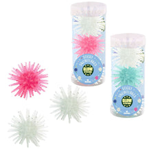 Laden Sie das Bild in den Galerie-Viewer, Nachtleuchtende Sticky Snowflakes