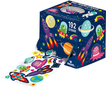 Laden Sie das Bild in den Galerie-Viewer, Sticker von der Rolle