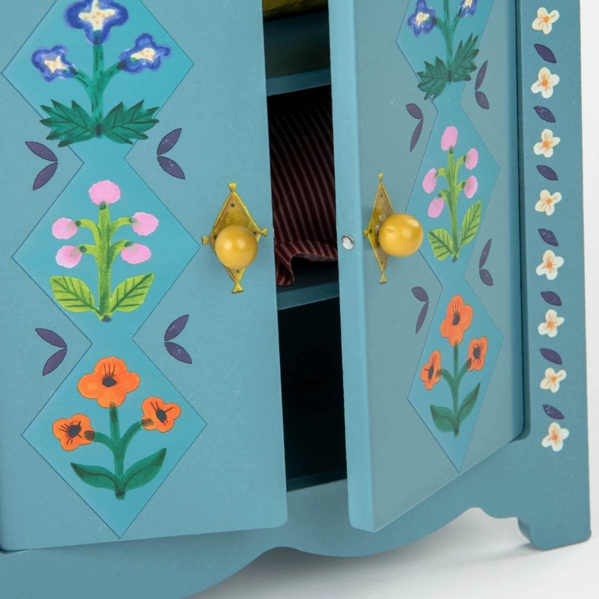 Minouchkas Schrank