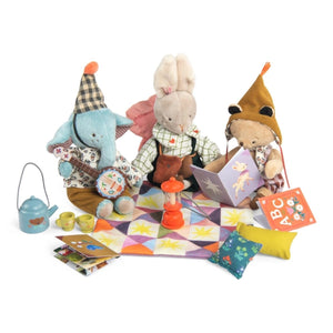Minouchkas Set Leseecke