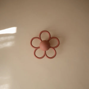 Daisy Rassel und Beißring