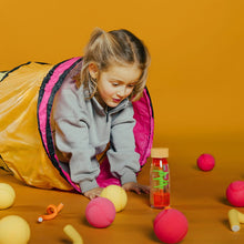 Laden Sie das Bild in den Galerie-Viewer, Sensorik Move Flasche Spiral Pink