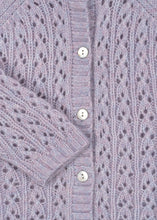 Laden Sie das Bild in den Galerie-Viewer, Isa Strickjacke Lavender Mist