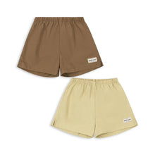 Laden Sie das Bild in den Galerie-Viewer, 2er Pack Acty Shorts pale olive green/ermine