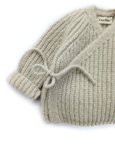 Laden Sie das Bild in den Galerie-Viewer, Merino Wickeljacke Beige