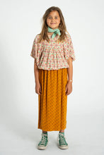 Laden Sie das Bild in den Galerie-Viewer, Cropped Bluse Light yellow Cherries