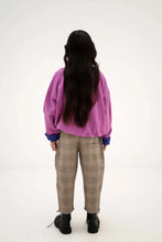 Laden Sie das Bild in den Galerie-Viewer, Cozydrop Sweater Purple Orchid