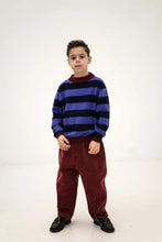 Laden Sie das Bild in den Galerie-Viewer, Knit Crew Sweater orchid blue block stripe
