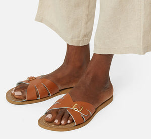Classic Slide Tan Sandale