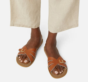 Classic Slide Tan Sandale