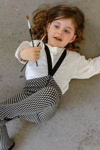 Strumpfhose mit Trägern und Fuß Black x White Checked