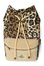 Laden Sie das Bild in den Galerie-Viewer, Teddy Leopard Mini Rucksack