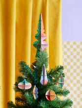 Laden Sie das Bild in den Galerie-Viewer, Polka Weihnachtsbaum Deko