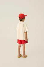 Laden Sie das Bild in den Galerie-Viewer, Artist Oversized T-Shirt
