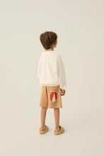 Laden Sie das Bild in den Galerie-Viewer, Ladybug Camel Shorts