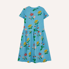 Laden Sie das Bild in den Galerie-Viewer, Flowers All Over Kleid