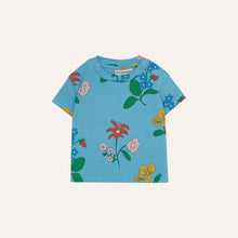 Laden Sie das Bild in den Galerie-Viewer, Flowers Allover Baby T-Shirt