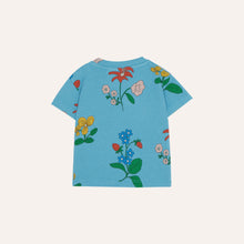 Laden Sie das Bild in den Galerie-Viewer, Flowers Allover Baby T-Shirt