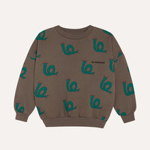 Laden Sie das Bild in den Galerie-Viewer, Snakes Brown Sweatshirt