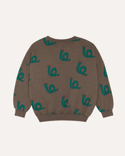 Laden Sie das Bild in den Galerie-Viewer, Snakes Brown Sweatshirt