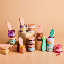 Laden Sie das Bild in den Galerie-Viewer, Puppengläschen "Tiny Tummies Dolls Food Jar"