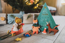 Laden Sie das Bild in den Galerie-Viewer, Puppenwelt Weihnachten
