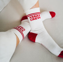 Laden Sie das Bild in den Galerie-Viewer, XMAS Crew Unisex Socken