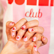 Laden Sie das Bild in den Galerie-Viewer, 2-in-1-Nagellack-Set "Kiss Kiss"