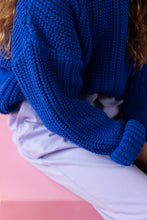 Laden Sie das Bild in den Galerie-Viewer, Chunky Knitted Sweater Blueberry
