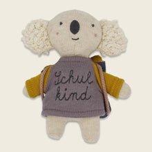 Laden Sie das Bild in den Galerie-Viewer, Koala „Schulkind“ flieder/gelb