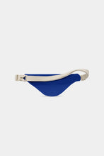Laden Sie das Bild in den Galerie-Viewer, Kinder Gürteltasche Augustin Electric Blau